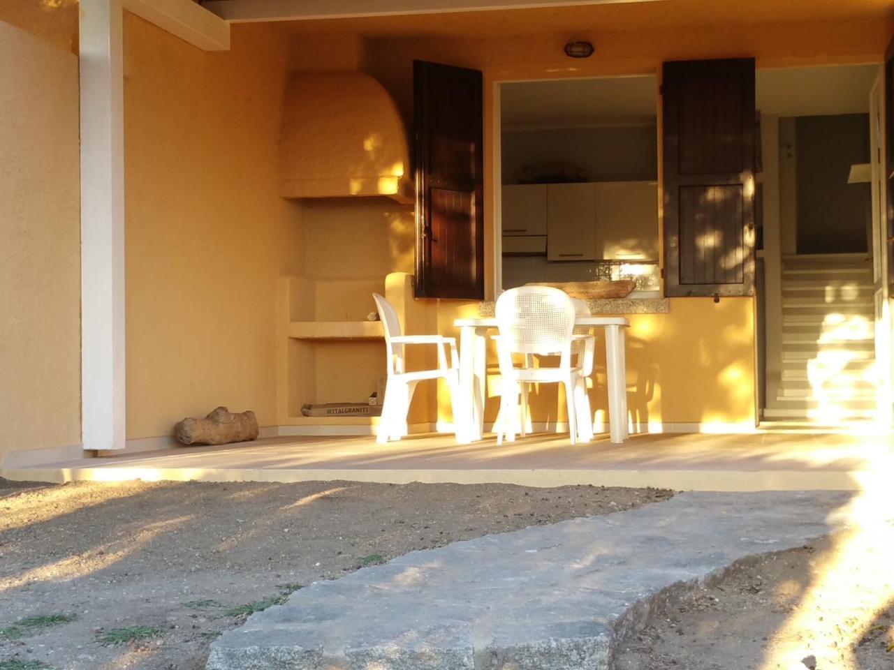 Residence Frontemare Santa Teresa Gallura Exterior photo